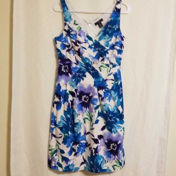 Chaps Dresses & Skirts - 4/$25 Chaps | Blue Floral Dress